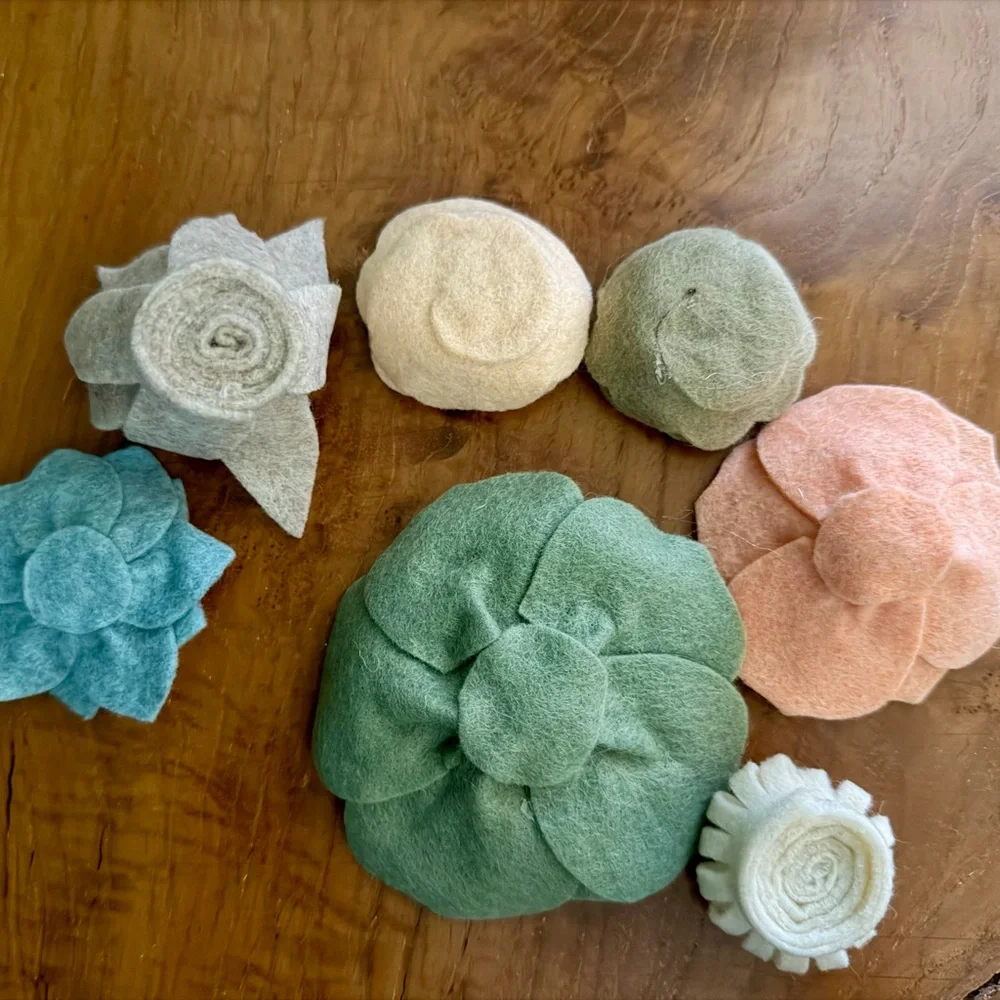 ⭐️2/$12 Handmade Felt Succulent Set- 7 Faux Succulents Decor Nursery DIY Flowers